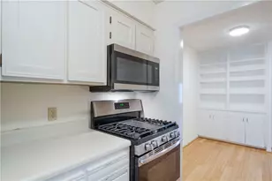 1240 Barton Hills Dr, Austin, TX 78704 - Photo 6