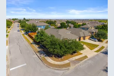 349 Razzmatazz Trail, Buda, TX 78610 - Photo 6