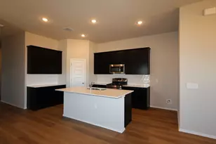 9120 Corvallis Dr, Austin, TX 78747 - Photo 2