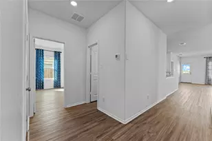 633 Halfmoon Dr, Lockhart, TX 78644 - Photo 16