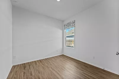 633 Halfmoon Drive, Lockhart, TX 78644 - Photo 14