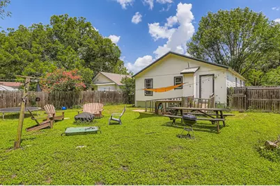 5605 Tura Lane, Austin, TX 78721 - Photo 10