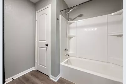 316 Continential Avenue, Liberty Hill, TX 78642 - Photo 22
