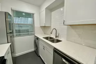 807 Blanco St, Austin, TX 78703 - Photo 8