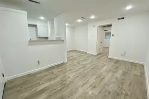 807 Blanco St, Austin, TX 78703 - Photo 4