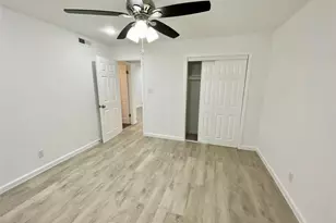 807 Blanco St, Austin, TX 78703 - Photo 16