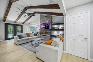 10414 Quail Ridge Dr, Austin, TX 78758 - Photo 1