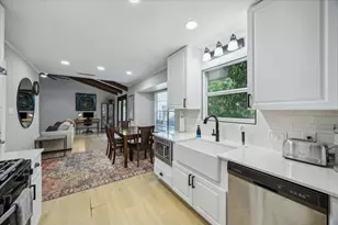 10414 Quail Ridge Dr, Austin, TX 78758 - Photo 4