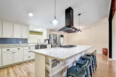 17398 Benton City Road, Von Ormy, TX 78073 - Photo 8