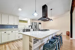 17398 Benton City Rd, Von Ormy, TX 78073 - Photo 8