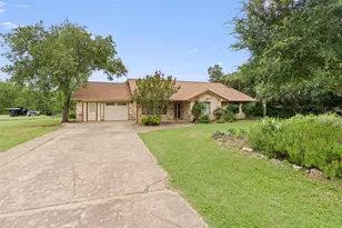 605 Oak Crest Ln, Georgetown, TX 78628 - Photo 1