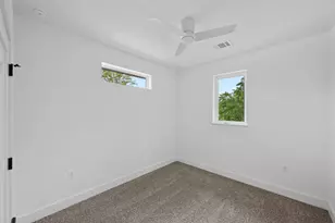3614 Abbate Cir, Austin, TX 78721 - Photo 18