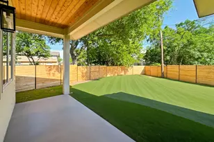 3614 Abbate Cir, Austin, TX 78721 - Photo 26