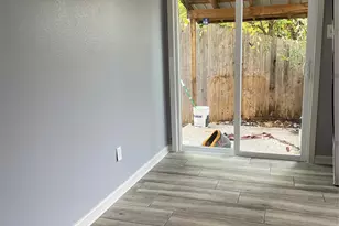 9821 Meadowheath Dr, Austin, TX 78729 - Photo 12