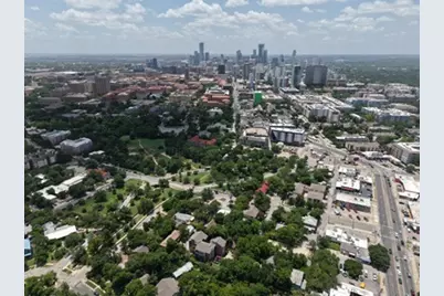 3011 Fruth Street #101, Austin, TX 78705 - Photo 14