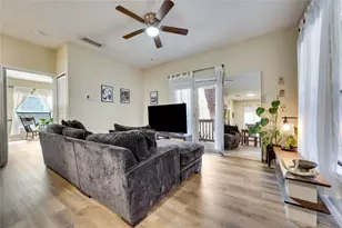 3011 Fruth St, Austin, TX 78705 - Photo 4