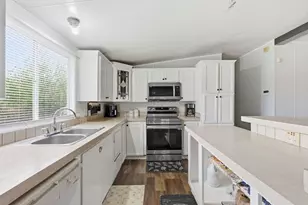 344 Coronado Ln, Kyle, TX 78640 - Photo 4