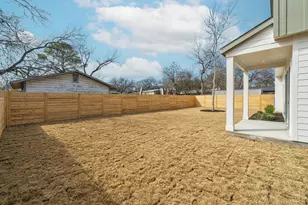 6107 Richardson Ln, Austin, TX 78741 - Photo 26