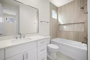 6107 Richardson Ln, Austin, TX 78741 - Photo 20