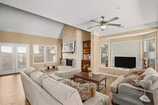 6108 Cape Coral Dr, Austin, TX 78746 - Photo 4