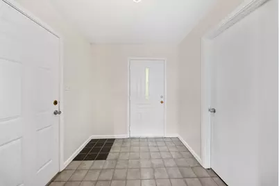 201 930 Private Rd, Taylor, TX 76574 - Photo 8