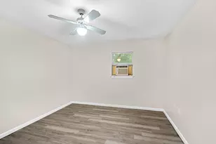 201 930 Private Rd, Taylor, TX 76574 - Photo 22