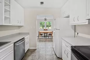 201 930 Private Rd, Taylor, TX 76574 - Photo 12