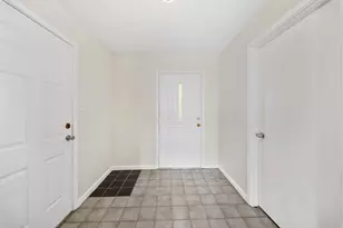 201 930 Private Rd, Taylor, TX 76574 - Photo 8