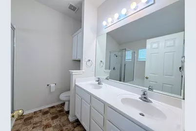 16100 S Great Oaks Drive #302, Round Rock, TX 78681 - Photo 18