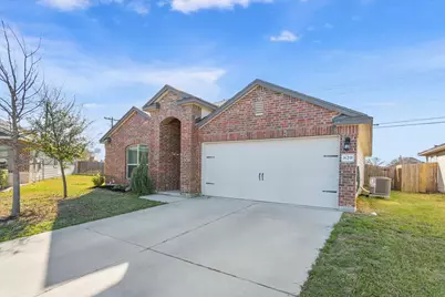 829 Ibis Falls Loop, Jarrell, TX 76537 - Photo 4