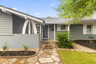 8307 Stillwood Ln, Austin, TX 78757 - Photo 2