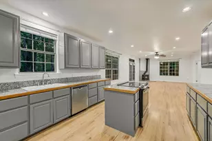 104 Upolu Ct, Bastrop, TX 78602 - Photo 8