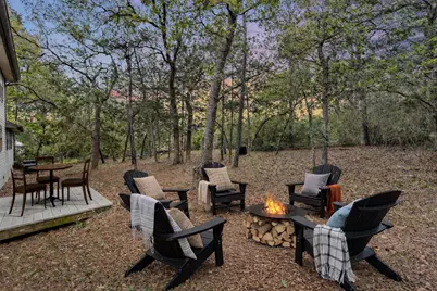 104 Upolu Court, Bastrop, TX 78602 - Photo 4