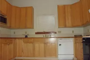 109 W 38th St, Austin, TX 78705 - Photo 4