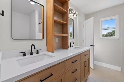 15 Tall Oaks Trail, Austin, TX 78737 - Photo 14