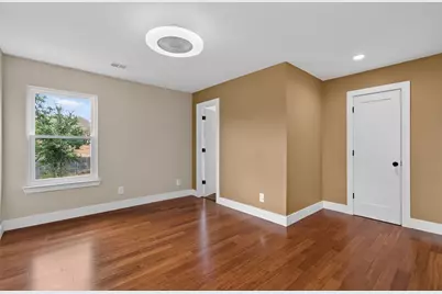 15 Tall Oaks Trail, Austin, TX 78737 - Photo 26