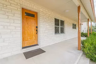 15 Tall Oaks Trail, Austin, TX 78737 - Photo 4