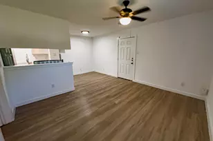 4501 Witham Ln, Austin, TX 78745 - Photo 2