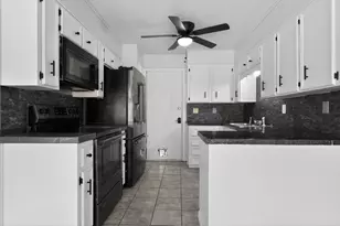 220 W Mockingbird Ln, Harker Heights, TX 76548 - Photo 2