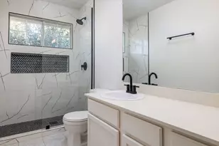 7730 Lakewood Dr, Austin, TX 78750 - Photo 24