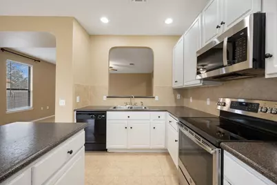 5521 Alomar Cove, Del Valle, TX 78617 - Photo 10