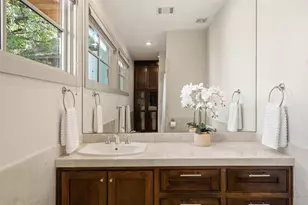 1907 McCall Rd, Austin, TX 78703 - Photo 20