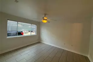 2200 Dickson Dr, Austin, TX 78704 - Photo 8