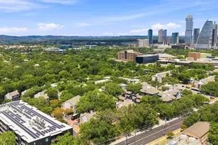 802 S 1st St, Austin, TX 78704 - Photo 22
