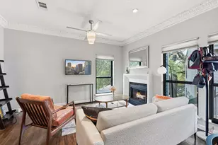 802 S 1st St, Austin, TX 78704 - Photo 2