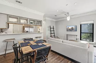 802 S 1st St, Austin, TX 78704 - Photo 4