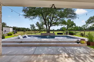 317 Esperanza Petal Pass, Liberty Hill, TX 78642 - Photo 6