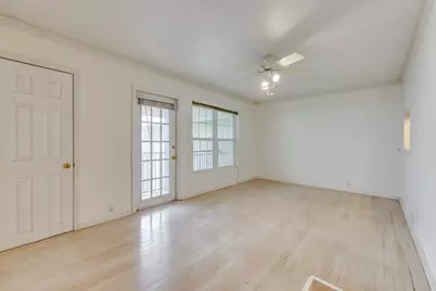 910 Duncan Lane #50, Austin, TX 78705 - Photo 12