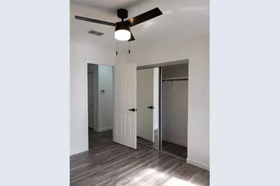 703 Meadow Creek Drive, Pflugerville, TX 78660 - Photo 18