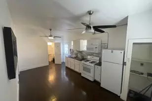1105 E 6th St, Austin, TX 78702 - Photo 8